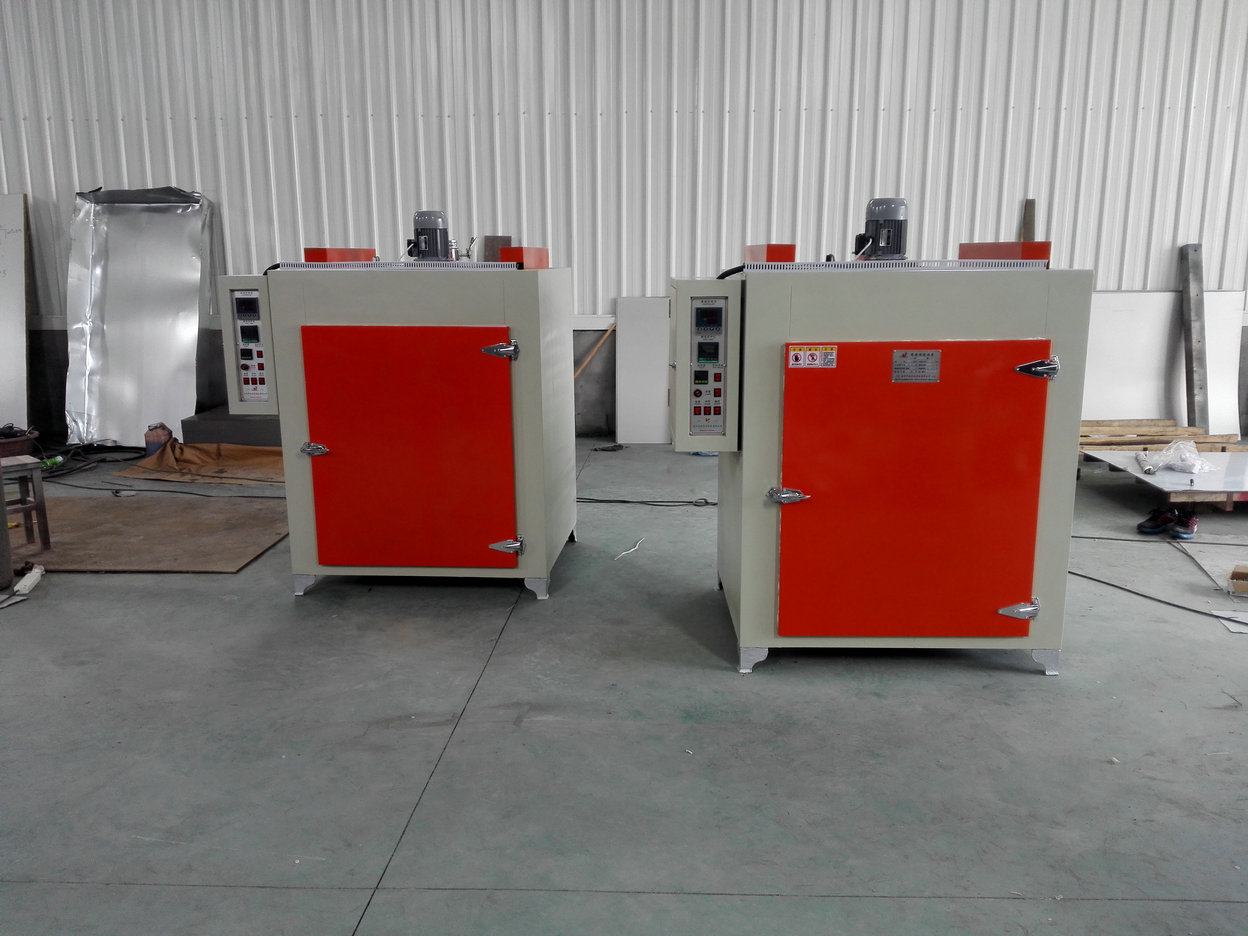 熱風(fēng)循環(huán)烘箱選華潔,助力企業(yè)創(chuàng)輝煌!